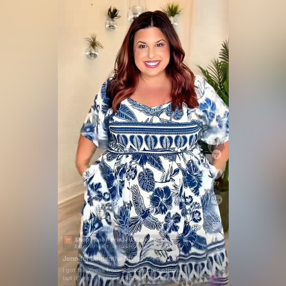 Plus Heart Neckline Flare Midi Dress - Picture 1 of 4